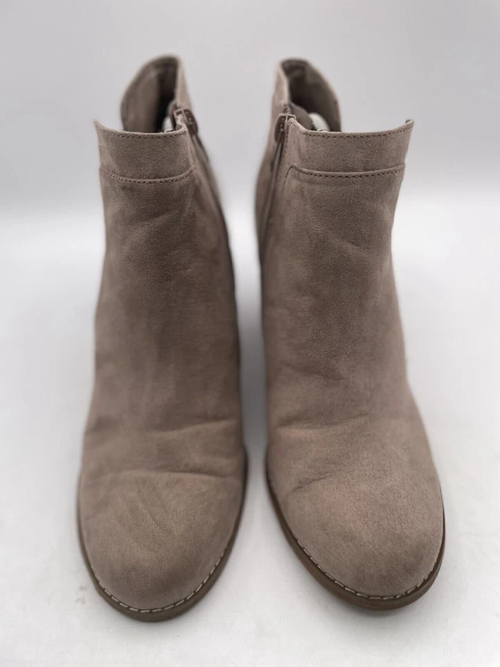 Botín de cuña Madden Girl Greteel para mujer talla 9 cuero tostado cremallera lateral al tobillo Foto 2 de 4