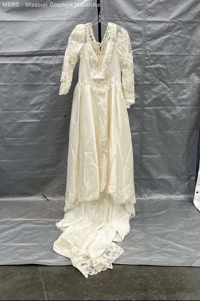 1990s Vintage Wedding Dresses & Veils for Women for sale - eBay
