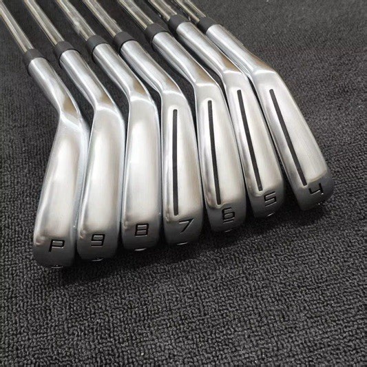 TaylorMade P790 Iron Set 4-PW Right-Hand Stiff Steel Shafts Silver/Black alternate view 3