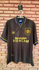 Manchester United Away Kit manufactured by Umbro. 1993/1995