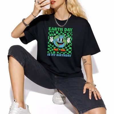 Celebrate Earth Day Birthday Tee   April 22nd Unisex Golf Gift T-Shirts For Men 
