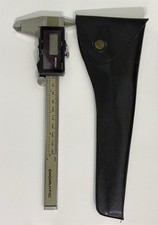 Mitutoyo 500-421 Digital Caliper  Inches And Mm Made In Japan With Leather Case