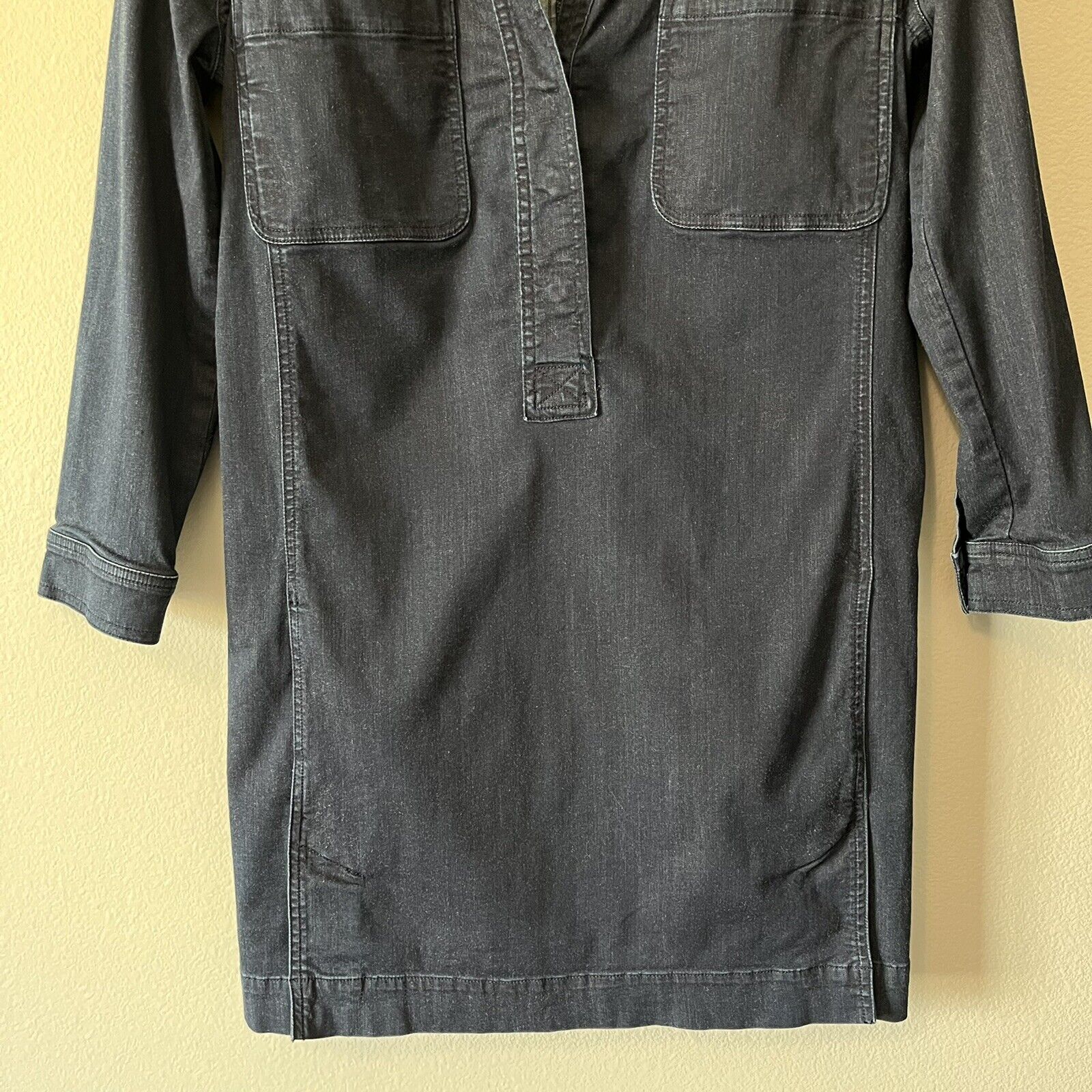 Picture 4 of 9