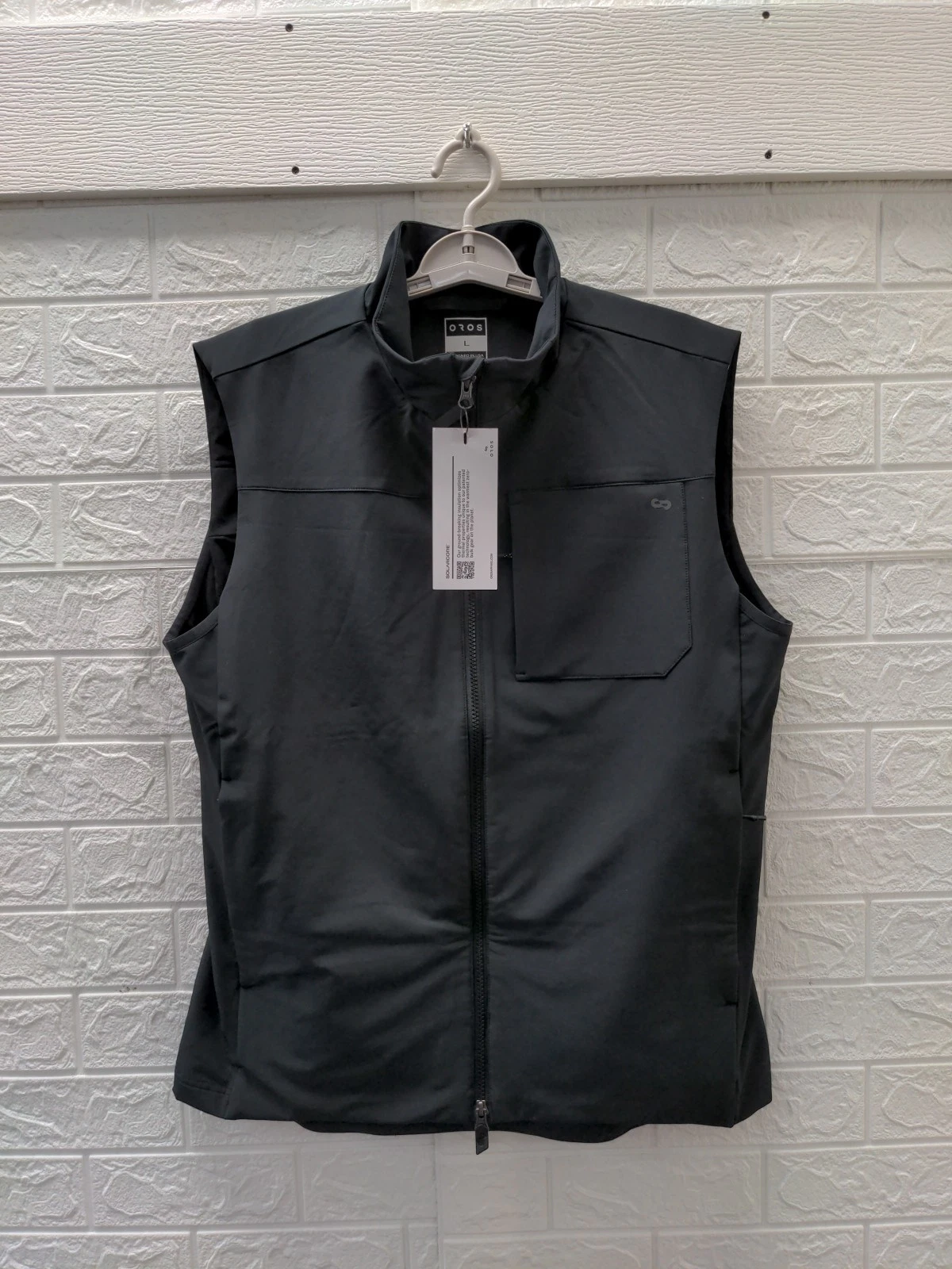 New OROS Men's Itenerant Vest Men's Caviar Sz L