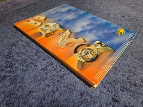 2000 VIDEO GAME BUYER'S GUIDE ELECTRONIC GAMING MONTHLY DREAMCAST PLAYSTATION