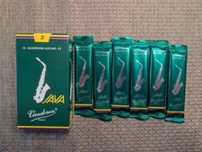 Vandoren Java JAVA Eb Alto Saxophone Reeds Strength 2 Box of 6