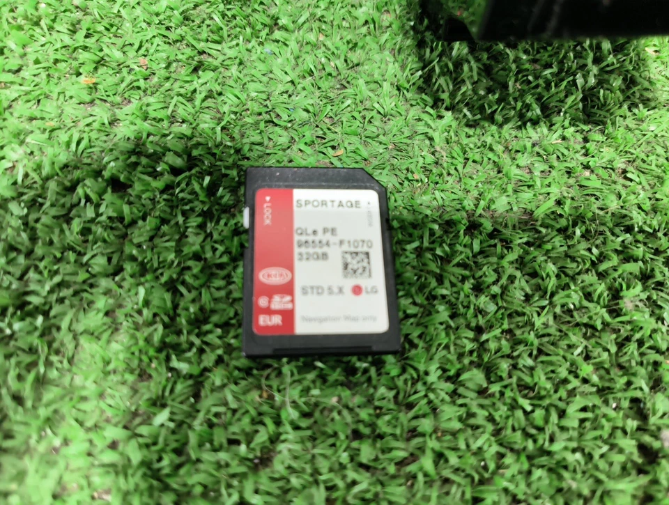 AUTORADIO NAVIGATORE KIA SPORTAGE 96560-F1220FHV - Immagine 3 di 4