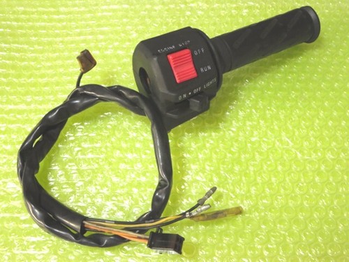 SUZUKI RGV250Γ VJ22A Genuine Right Handle Switch & Grip Used - Picture 2 of 3