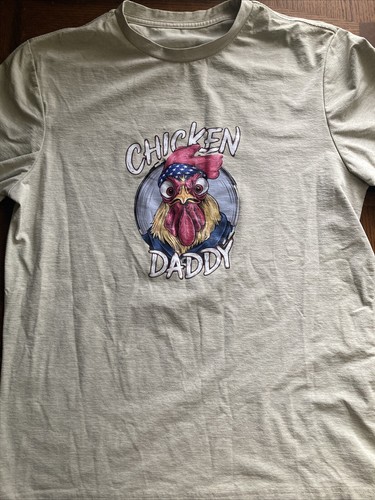 Lot of FOUR Chicken Shirts- Bonus Cooking Apron - Men’s Medium Large Shirt - Picture 5 of 8