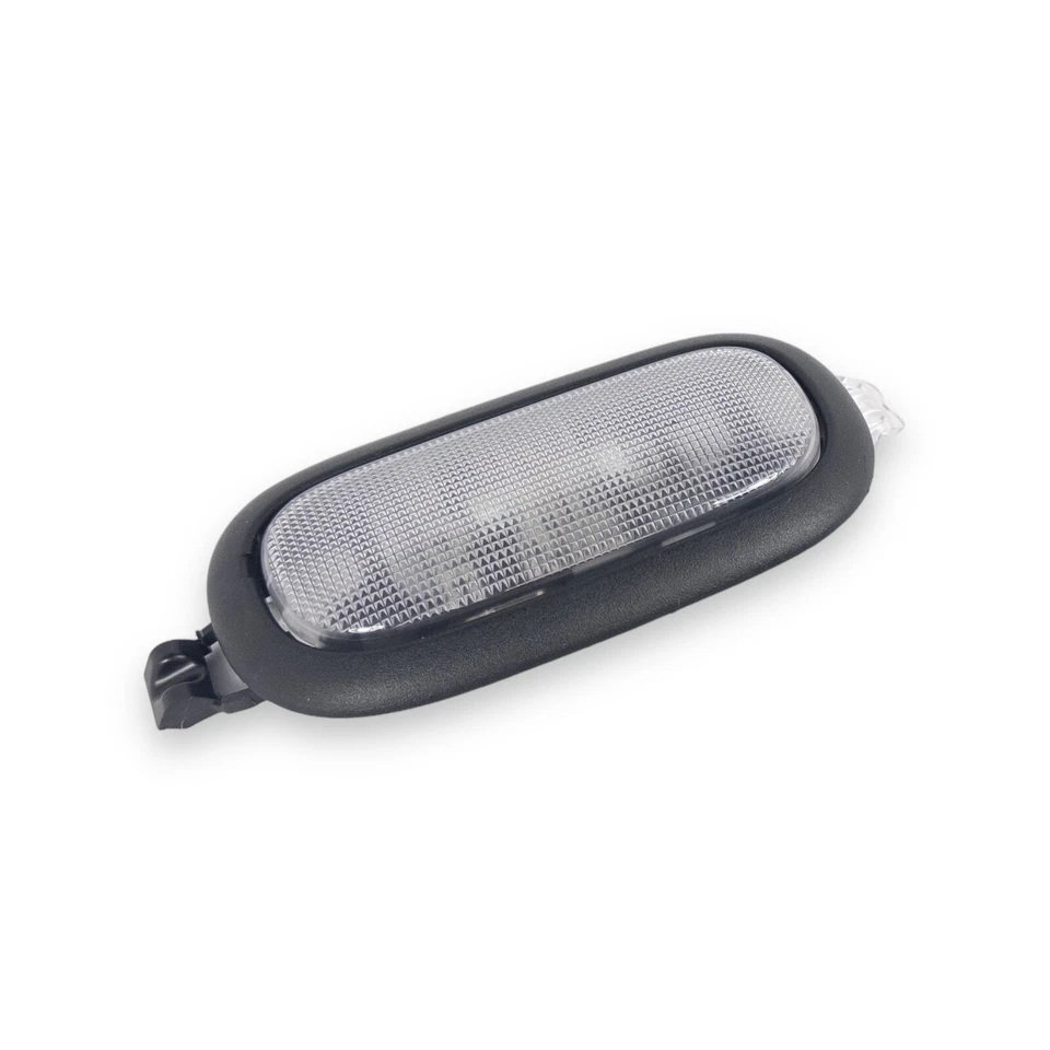 Luz de techo domo trasero negro Chrysler Jeep Dodge 2003-2024 Foto 3 de 4