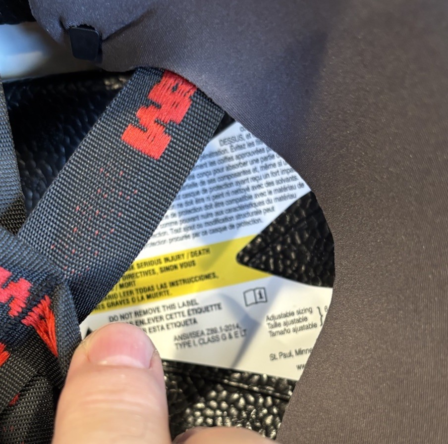 3M SecureFit Safety Helmet White X5001-ANSI Climbing Style Ratchet X5000 Size 50