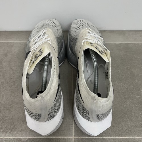 Scarpe da ginnastica Nike ZoomX VaporFly Next% 3 bianche grigio particelle DV4129-100 - Foto 5 di 10