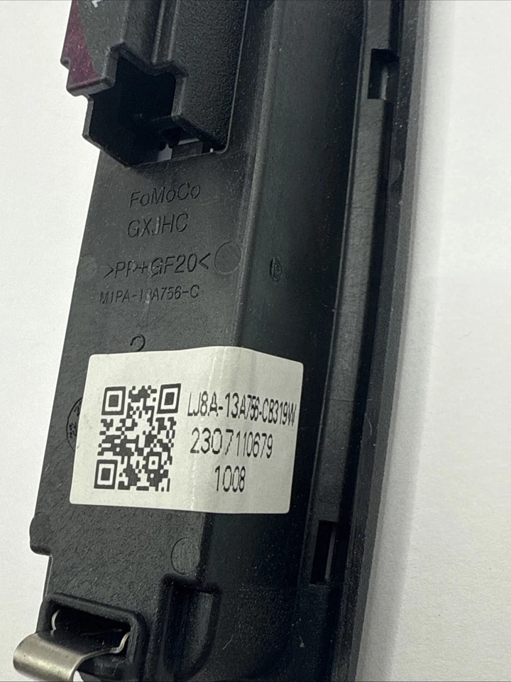 FORD MUSTANG MACH-E MALETERO TRASERO CARGA INTERIOR CORTESÍA LUZ LÁMPARA OEM 2021-24 Foto 3 de 4