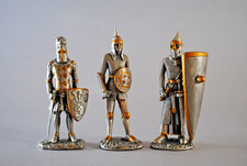 Konvolut Ritter Zinnfiguren / Höhe 100 bis 110 mm / Veronese ( Z 4 )