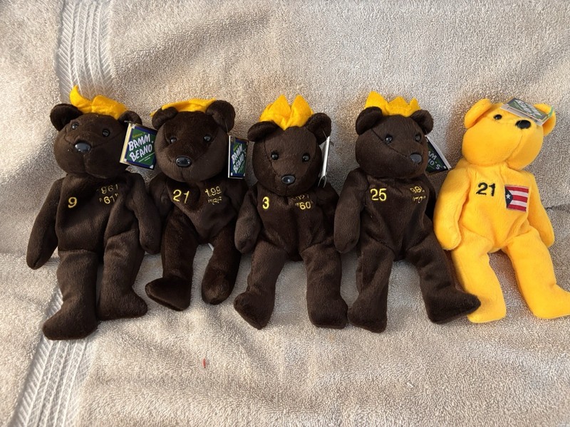 Bam Beano‘s Home Run King Beanie Bears Set With Roberto Clemente Bonus ￼