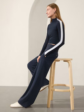 Athleta M MEDIUM Venice High Rise Wide Leg Pant Navy Active Pants Casual NEW