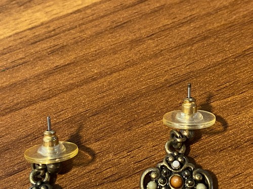 Vintage Dangling Earrings Antiqued Gold Tone Metal With Beige Stones - Picture 6 of 7