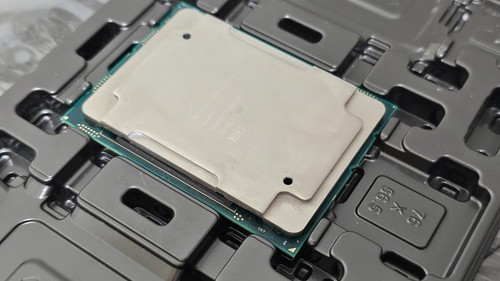 Processeur CPU INTEL XEON GOLD 6226R 16 cœurs 2,90 GHz 22M 150W *priorité Fedex* - Photo 4/4