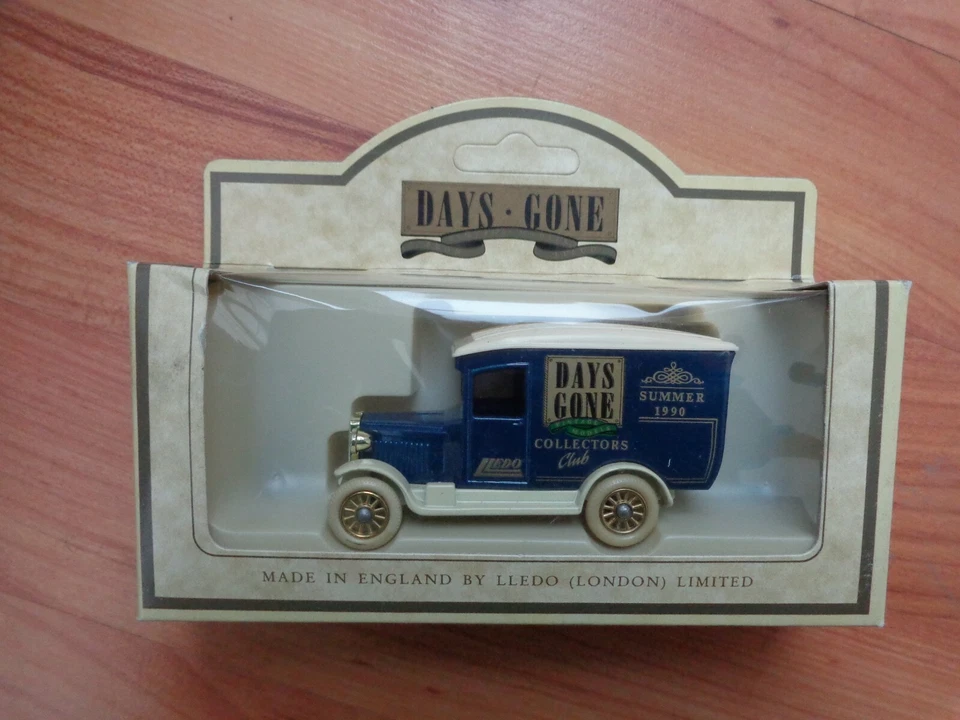 Lledo Tage Weg 1934 Chevrolet Transporter Sommer Collectors Club 1990 Ref 21021 - Bild 1 von 1