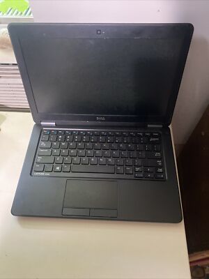 DELL Latitude  E7250 Core i5-5300U 2.3GHz 8GB RAM ￼For Parts/ Repair