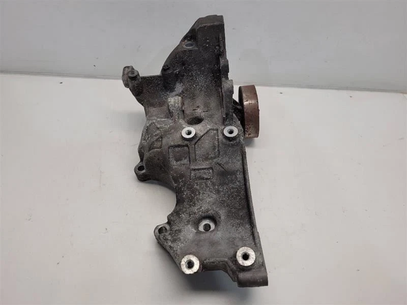 2005 Audi A4 (2.0L / Turbo / CVT) Alternator / AC Compressor Bracket - Image 3 of 4