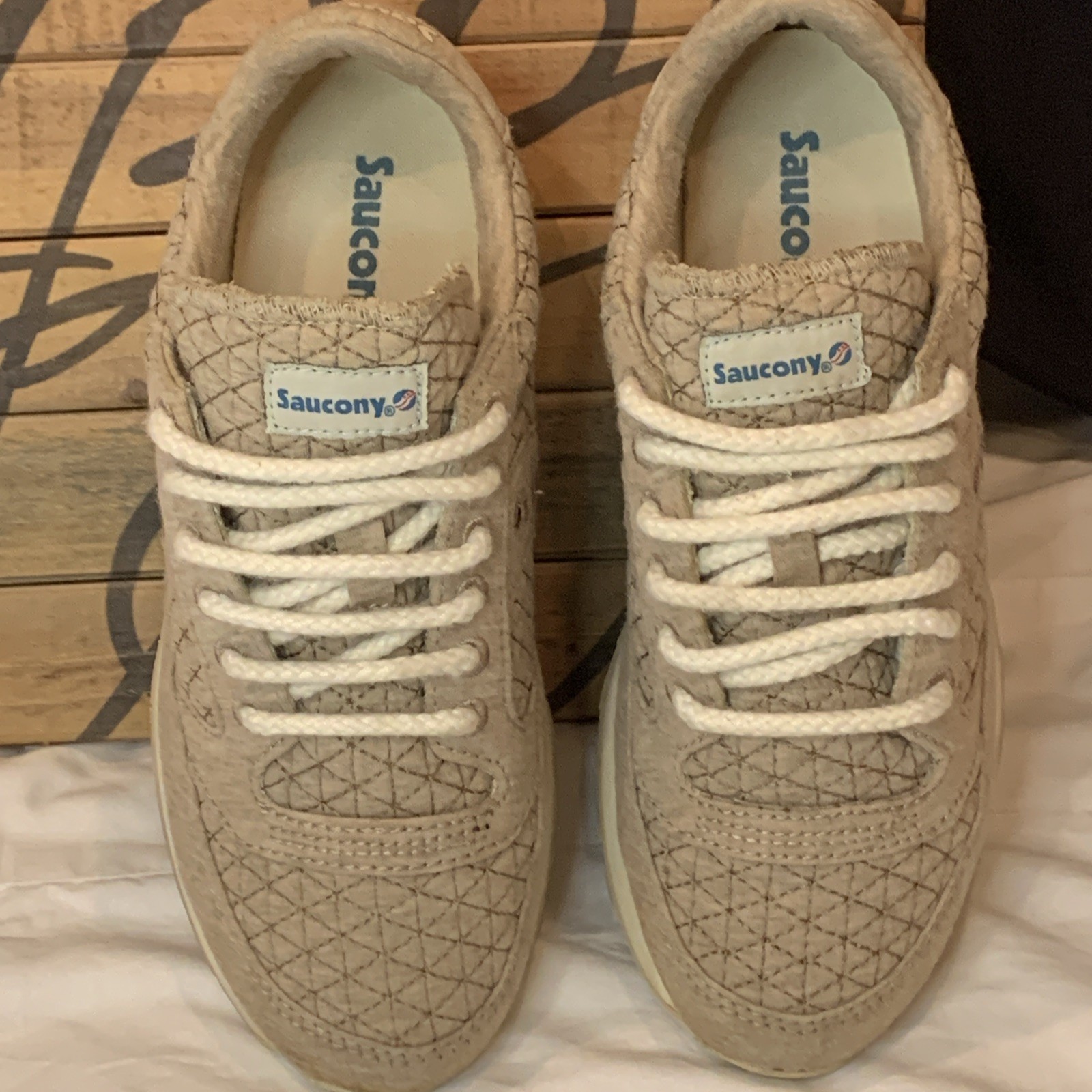 Saucony Shoes Womens 6.5 Jazz Original Walking Comfort Sneakers S60295 8 Beige thumbnail 2