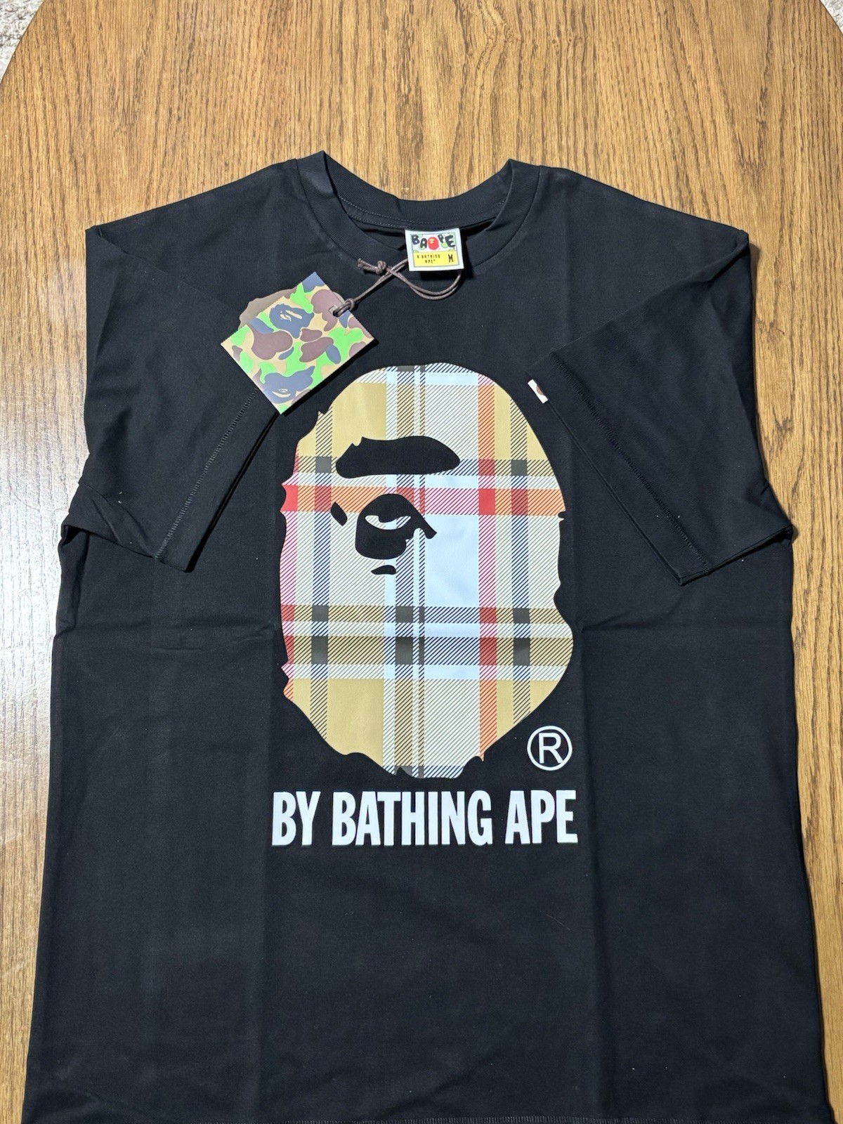 A Bathing Ape Black Ape Head Plaid Logo Graphic Men's Short Sleeve T-Shirt M