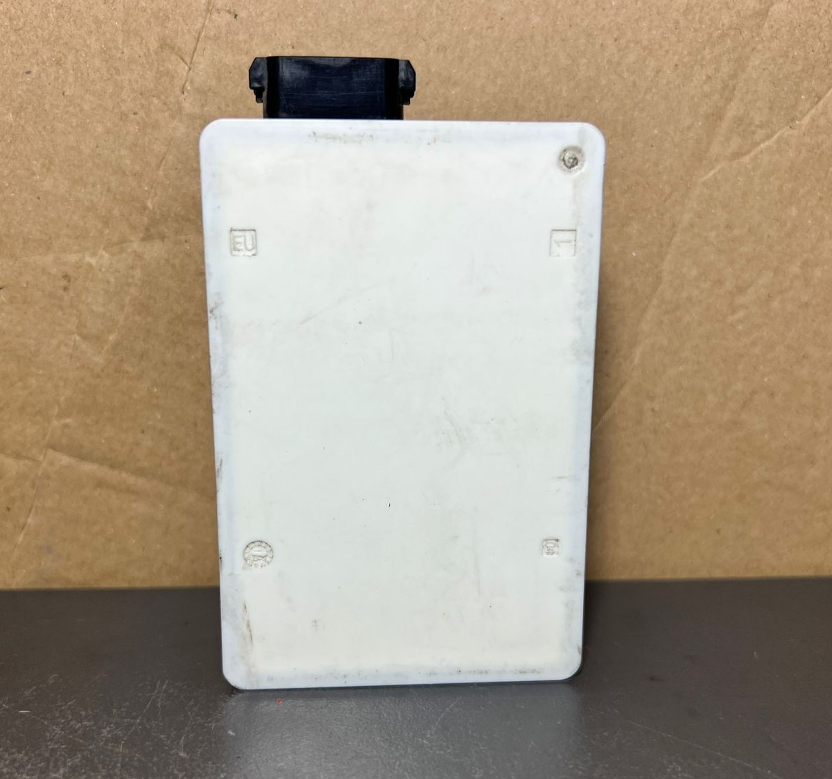 Mercedes W205 W222 Bumper Blind Spot Radar Distance Sensor Module A000 9058702