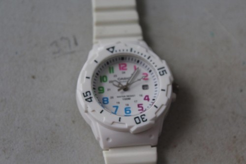 Vintage Casio 3363 LRW-200h Watch Runs Nice No Reserve - Picture 2 of 5