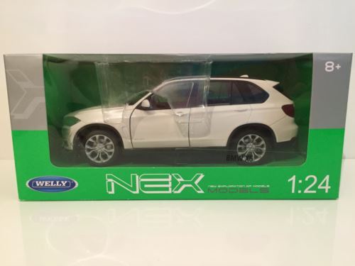 BMW X5 Blanco Welly 24052W Nuevo Escala 1:24 - Imagen 7 de 7