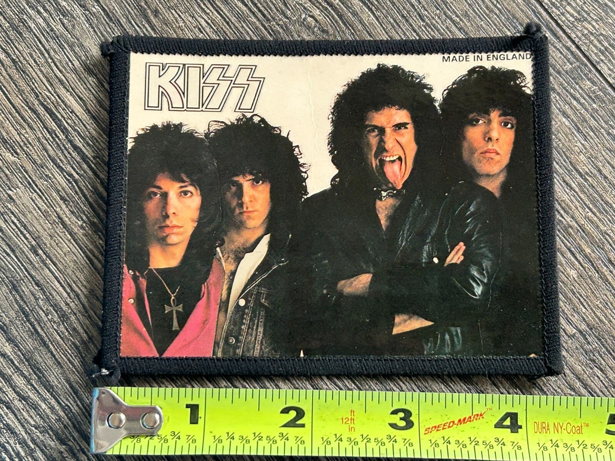 KISS LICK IT UP 紙ジャケット s-l1200.png