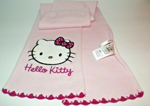 h and m hello kitty