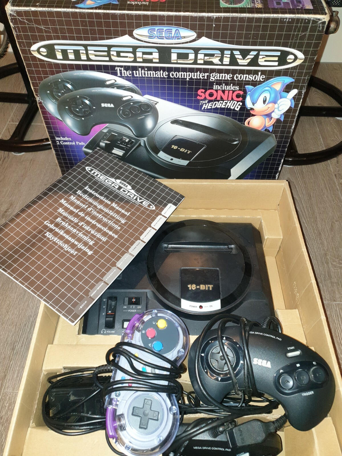 Sega Mega Drive with Mega-CD & Menacer gun plus games. | eBay