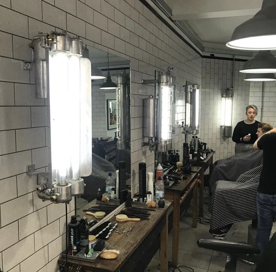 Luz de tubo de techo doble Daeyang industrial antigua vintage a prueba de llamas de aluminio fundido Foto 3 de 4