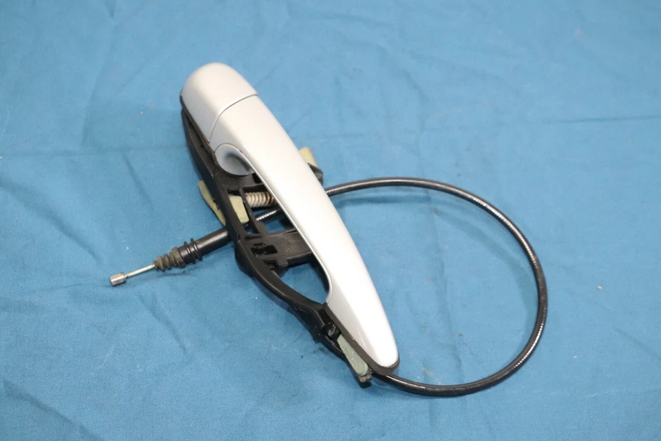 Manija de puerta exterior delantera derecha E46 323i 325i 330i M3 2000-2006 OEM Foto 3 de 4