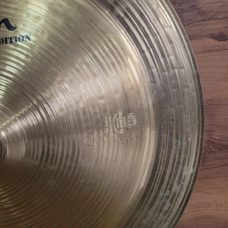 Platillo chino Zildjian Project 391 18 pulgadas usado sin grietas Foto 3 de 4