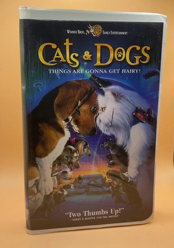 Cats & Dogs VHS 2001 Clamshell Acceptable-G Condition **Buy 2 Get 1 Free**