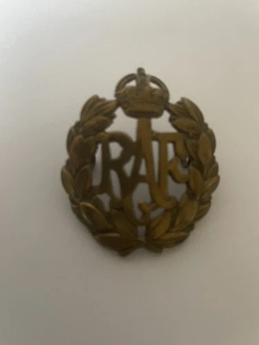 Vintage RAF Royal Air Force Kings Crown Cap Badge WW2 WW1 Era Flying Corps