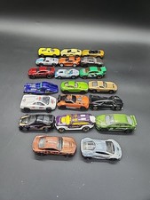Lot Of 20 HOT WHEELs DIECAST CARS