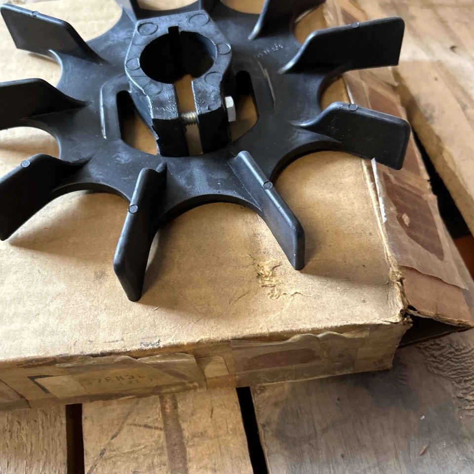 Ventilador de refrigeración Baldor 37FN3000A02 Foto 2 de 4