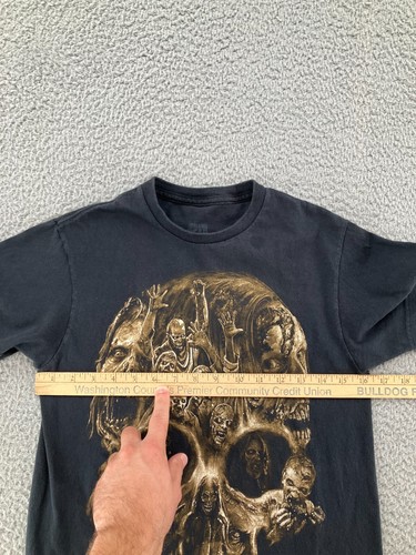 The Walking Dead Shirt Boys Small Black Official 2013 AMC Zombies Skull Graphic - Picture 5 of 12