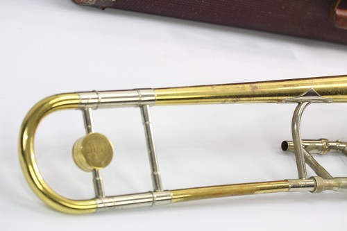 H.N. White KING LIBERTY 2B Trombone excellent 1958 vintage tenor original case - Picture 18 of 24