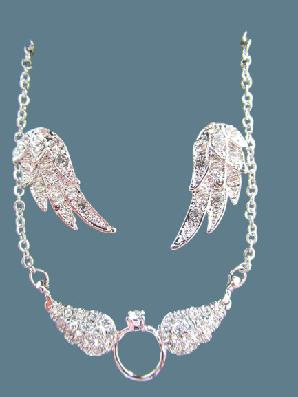 Parure ailes d'ange bijoux femme collier pendentif et boucles d'oreilles argentées