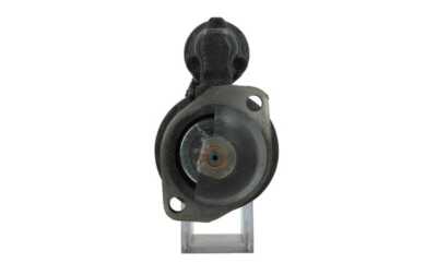 Neu  Anlasser passend für Steyr 3.0 kw 12  Volt 0001367011+