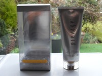 Elizabeth Arden Prevage Body Total Transforming Anti-aging Moisturizer 200ml Elizabeth Arden Prevage Body Total Transforming Anti-aging Moisturizer 200ml