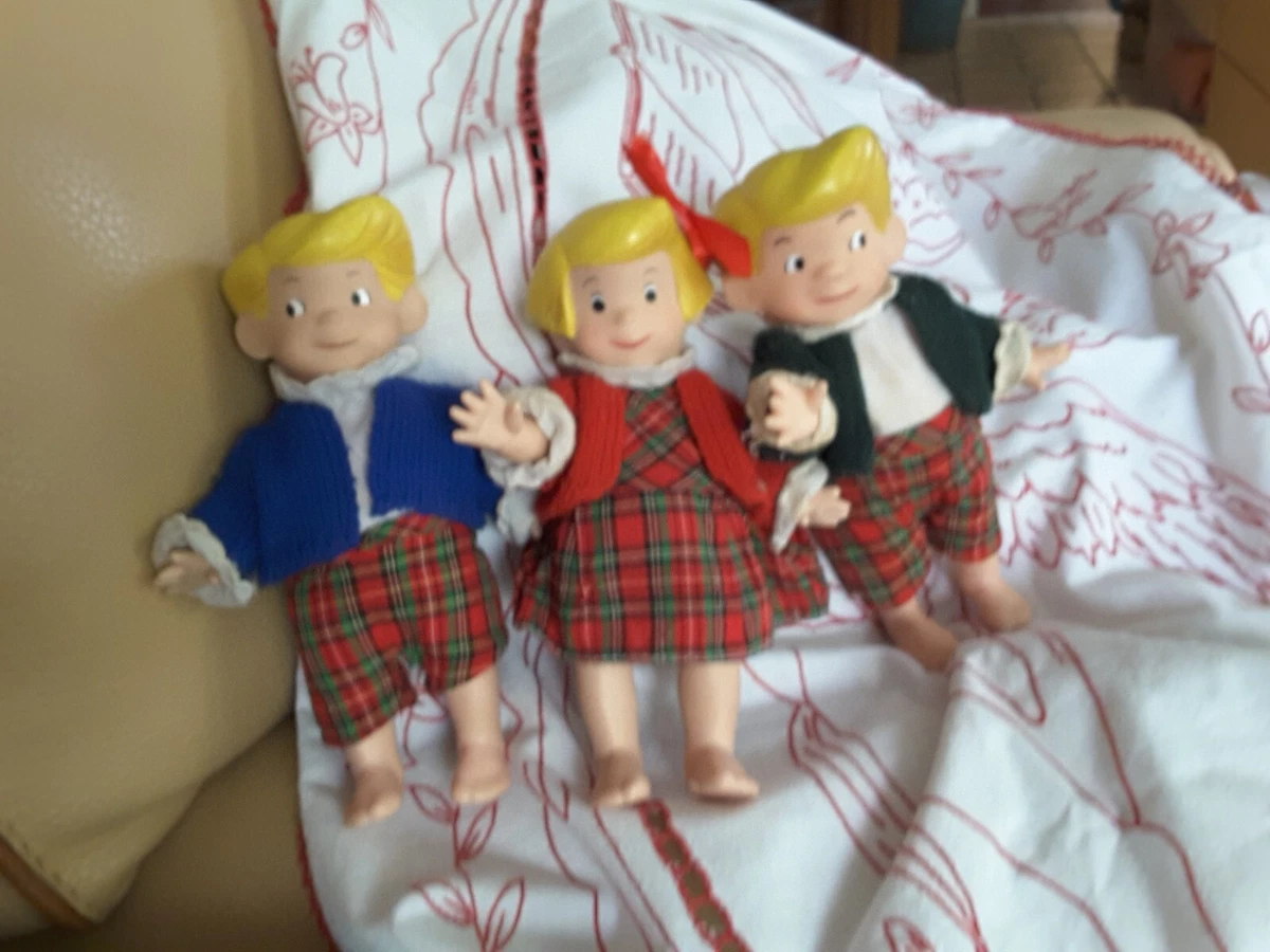 Lot De 3 Robes De Poupée Corolle Vintage - Occasion Très Bon état