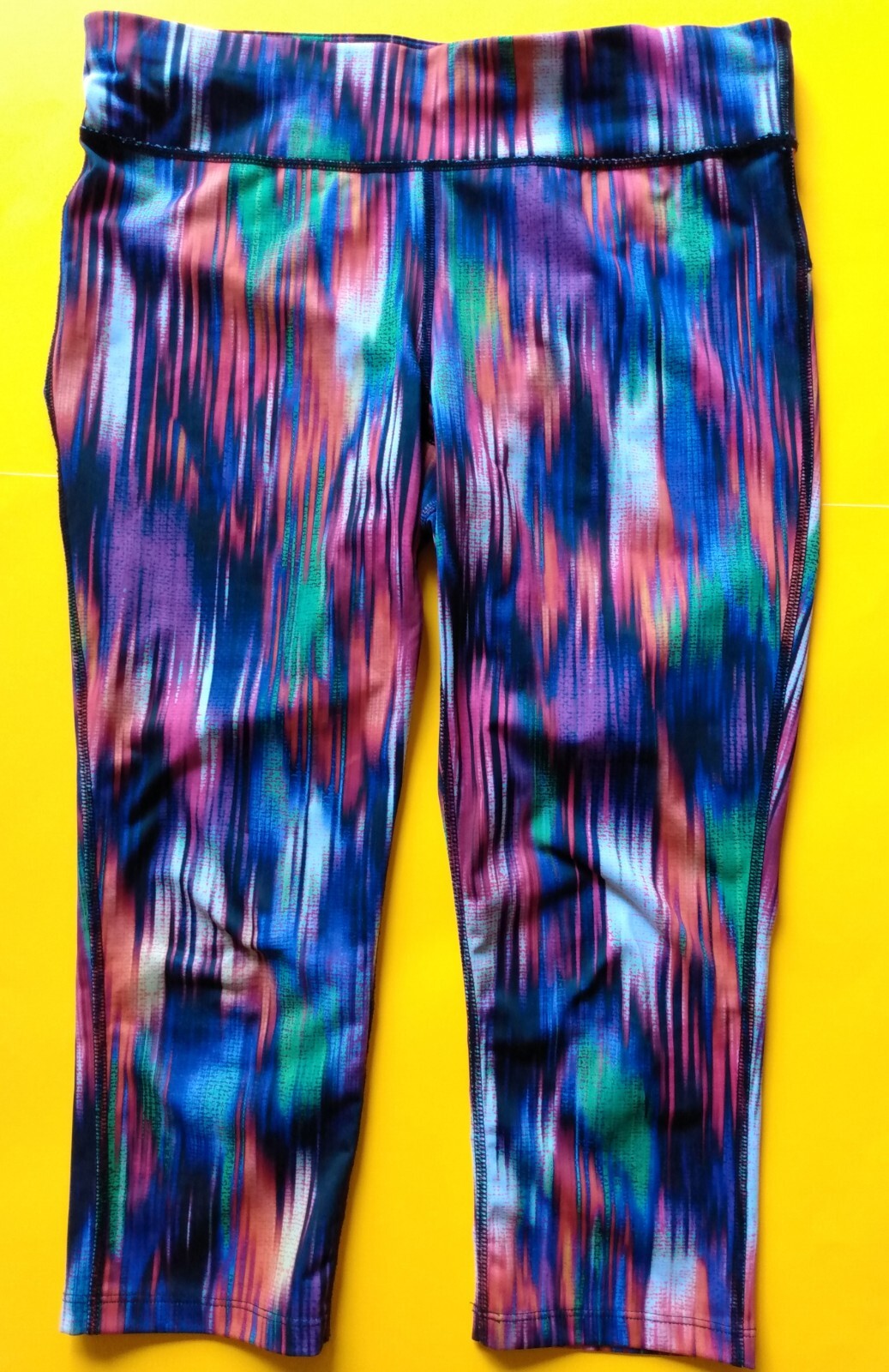 Xersrion Yoga Pants Size Medium-image