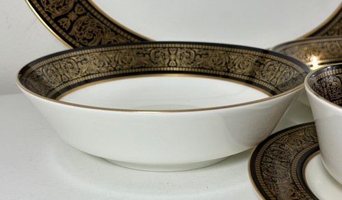 Mikasa Mount Holyoke Bone China Serving Pieces: Platter, Bowls, Gravy Boat - Picture 6 of 13