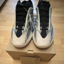 Yeezy adidas Yeezy 700 V3 Herren Sneaker High...