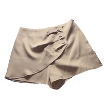 Women's Wrap Shorts Beige Button Front 100 Polyester Size M Pockets